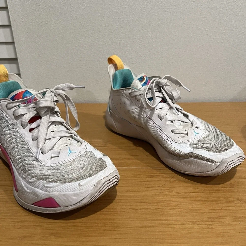 Jordan Luka 1 Imaginarium Miami Vice White Pink Green Basketball Shoes Size 9